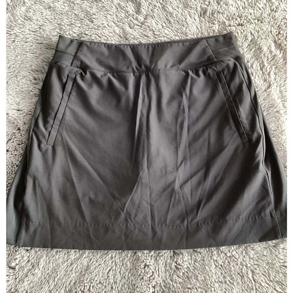Athleta Black Soho Skort Featherweight Stretch‎ Women's Size 6